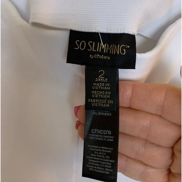 Chicos Brigitte solid white “so slimming” ankle (26”) length (12-14). Worn once - Picture 3 of 7